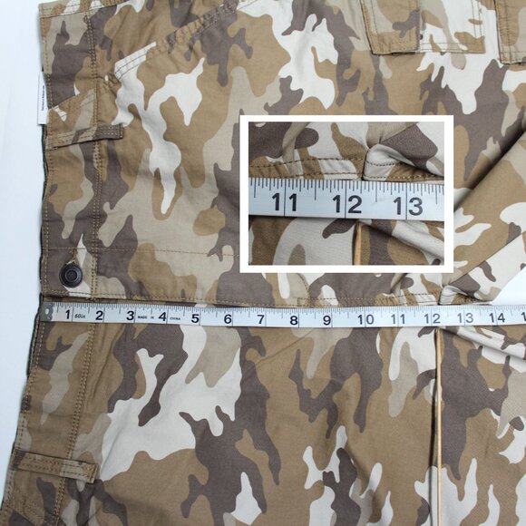 NWT George Men’s Desert Camo Below the Knee Messenger Or Cargo Style Shorts - Picture 8 of 13